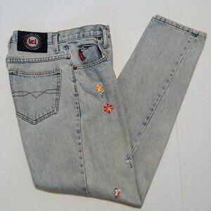 l.e.i. SIZE 7 FLOWER EMBROIDERED SLIM LEG JEANS
